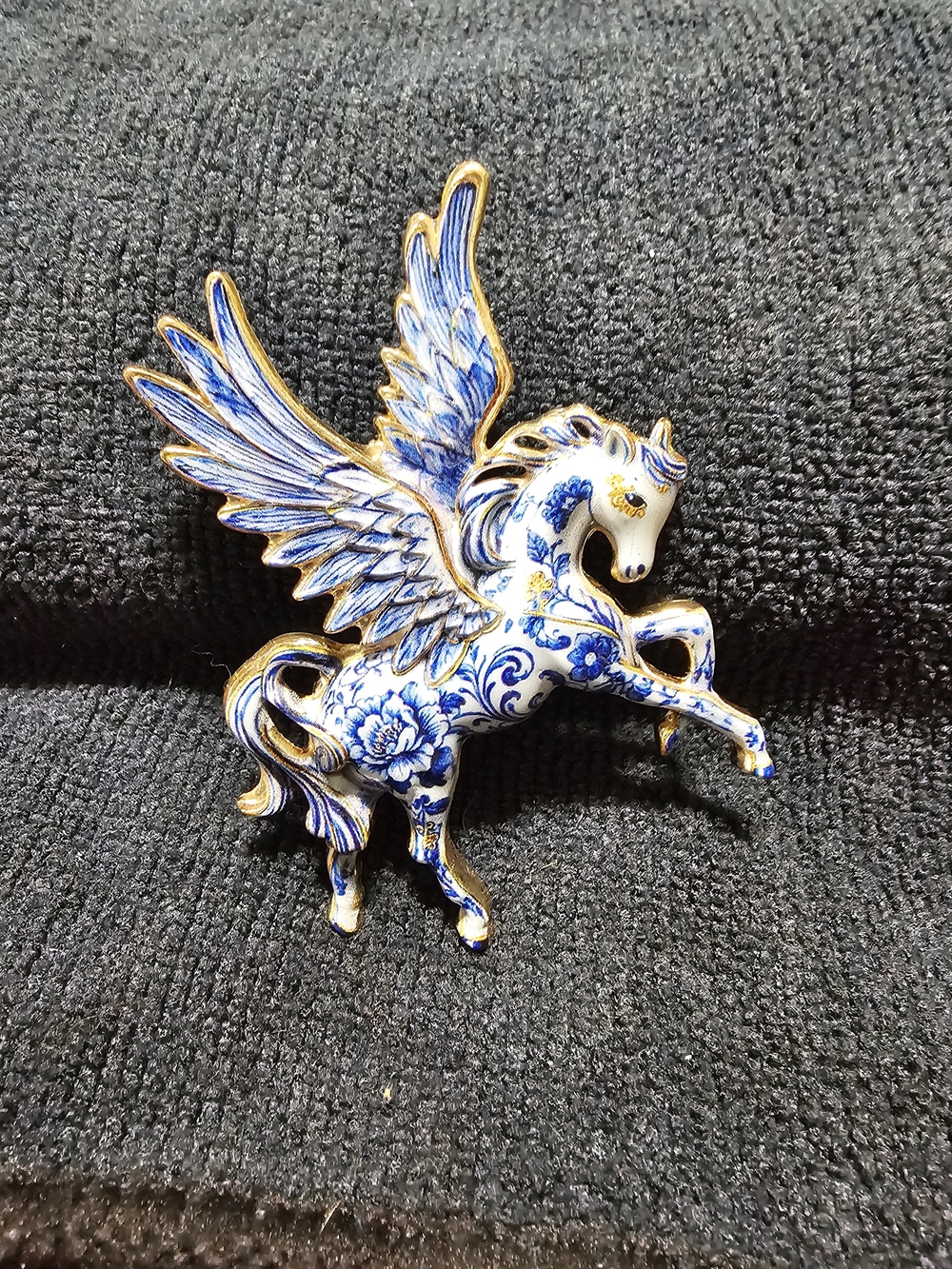 Blue & White Porcelain Pegasus Figurine with Gold Trim🥰